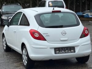 Opel Corsa essence